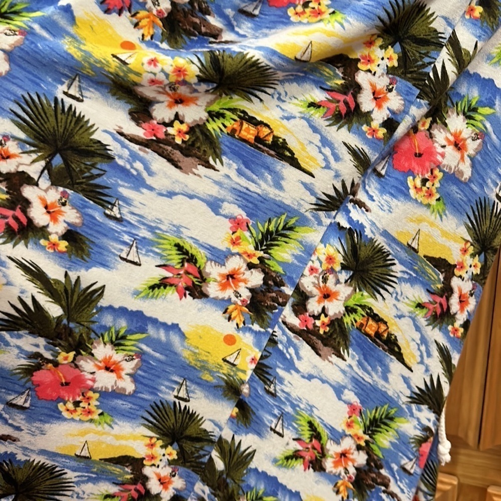Sperry Tropical Dress - Picture 3 of 7
